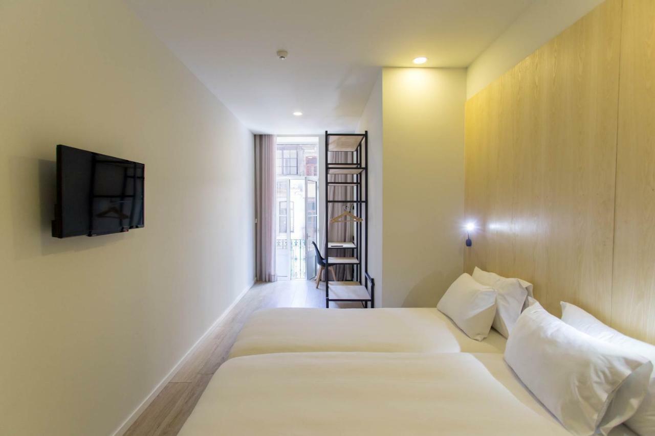 The Gate Porto Hotel Exterior photo