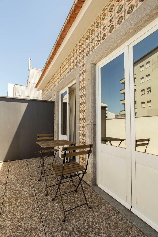 The Gate Porto Hotel Exterior photo